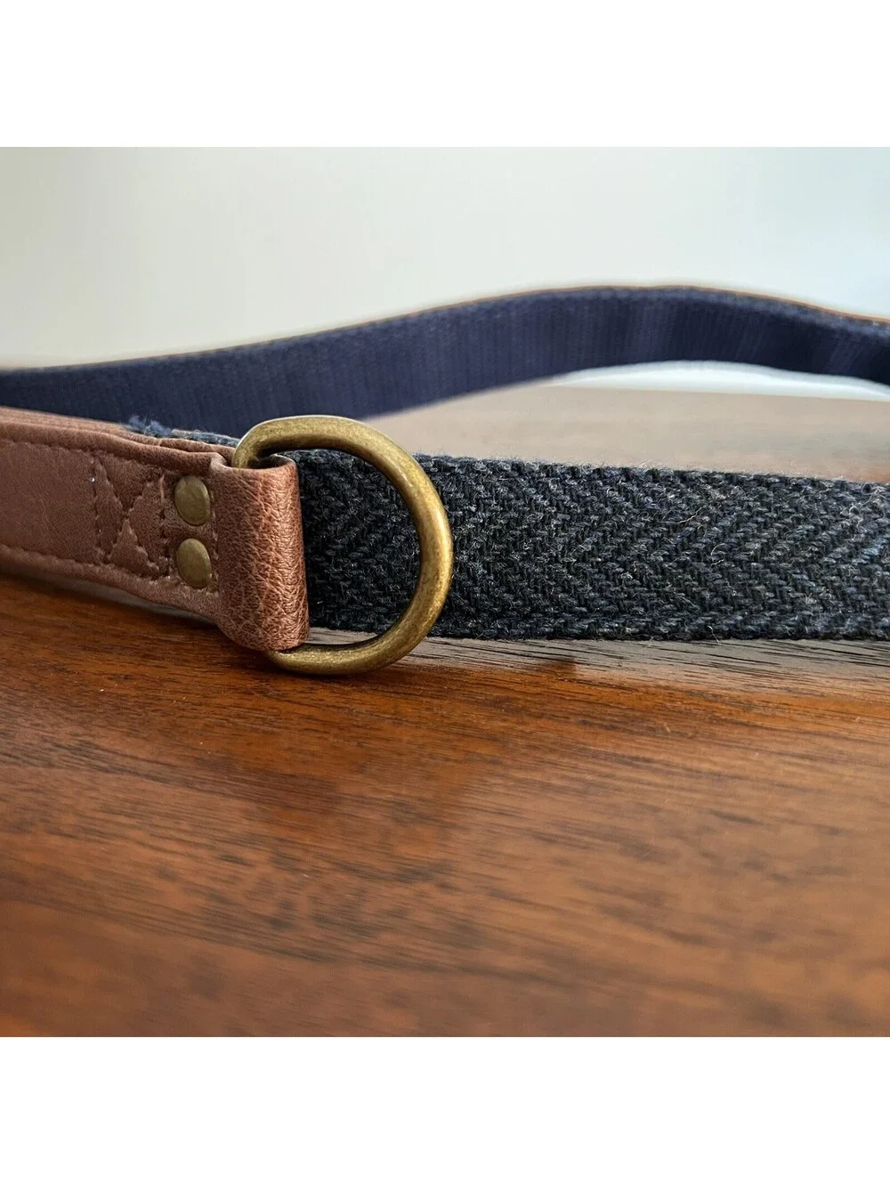 NWT Top Paw 4’ Short Faux Leather Blue Herringbone Linen Unisex Dog Leash